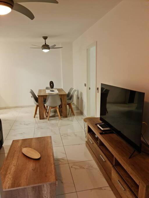 Big Apartament Apartment Los Cristianos  Exterior photo